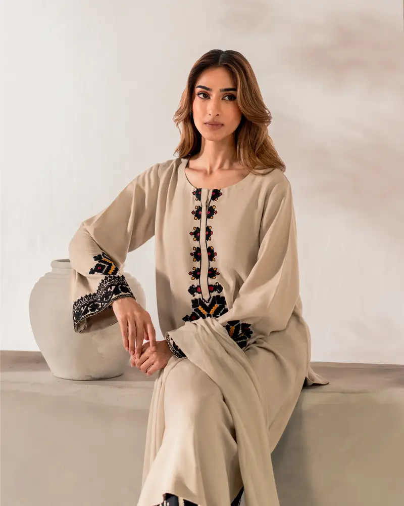 Earth Tone Luxury: The Ultimate Blend of Minimalist Beige & Rich Contrast Embroidery ✨ 3 pc suite