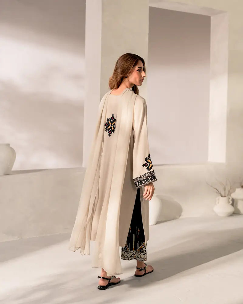 Earth Tone Luxury: The Ultimate Blend of Minimalist Beige & Rich Contrast Embroidery ✨ 3 pc suite